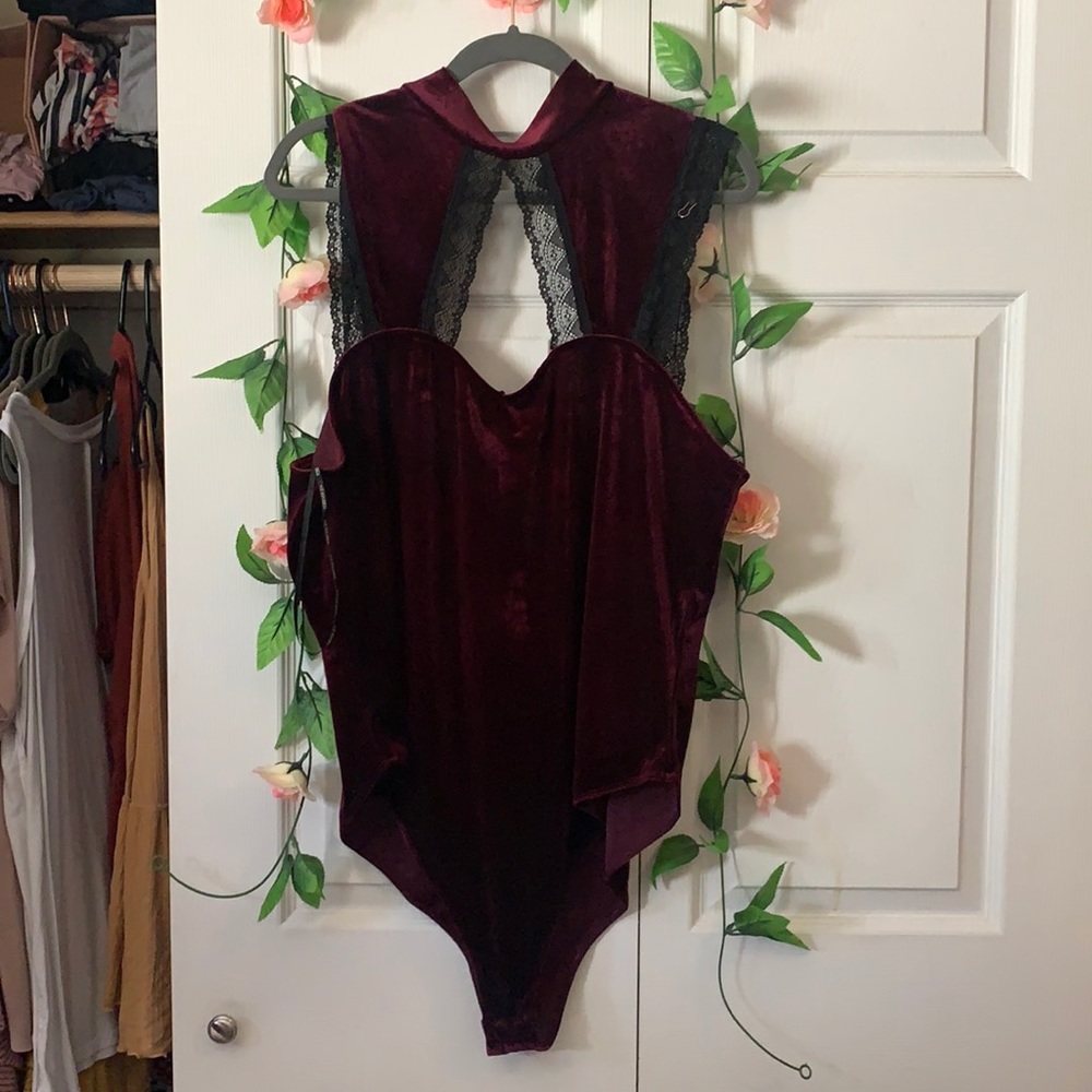 NWOT Crushed Velvet Bodysuit